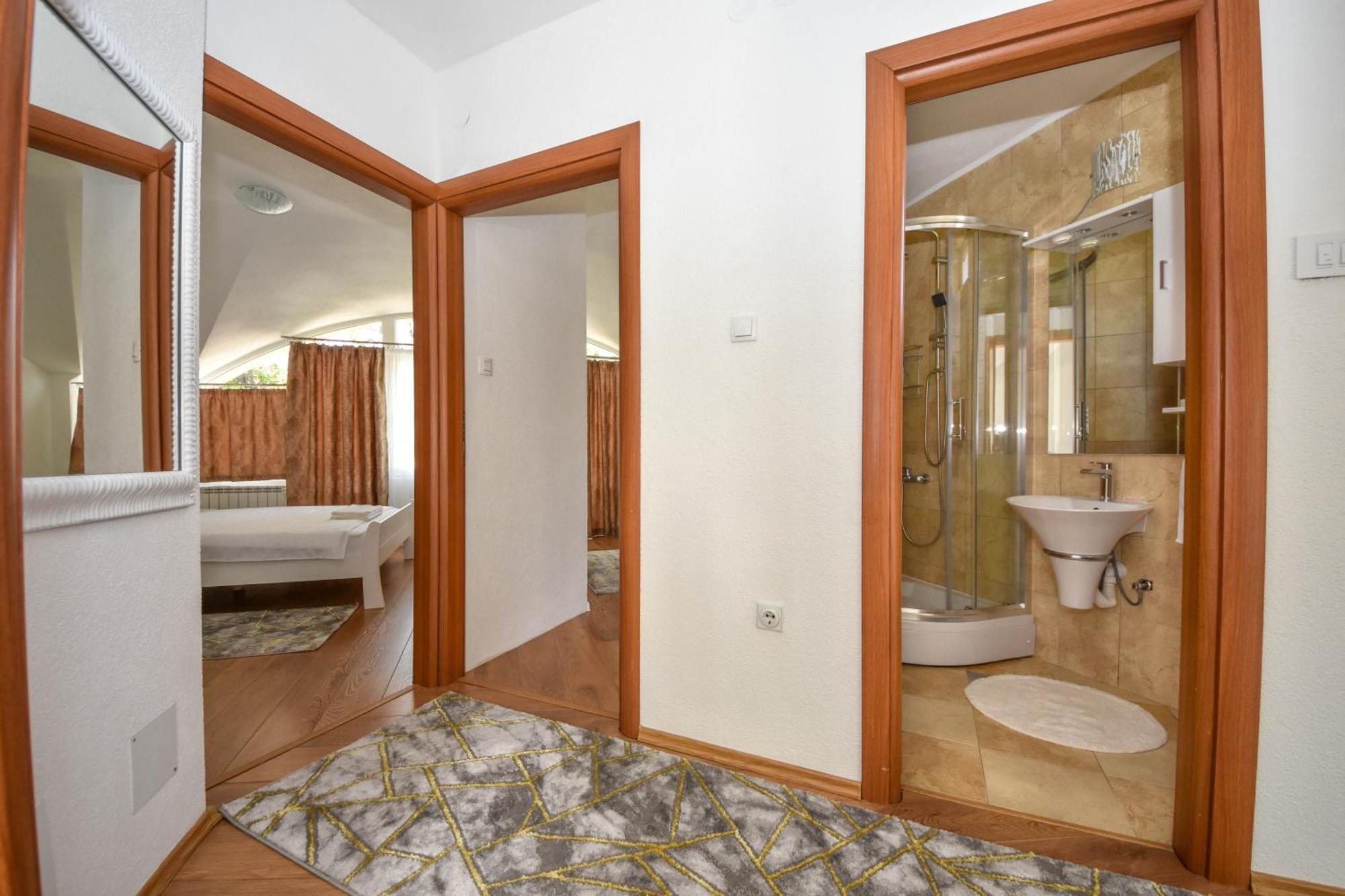 Apartment Riverfront Banja Luka Extérieur photo